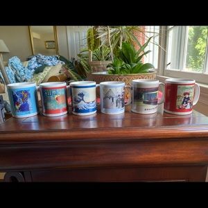 Art Institute of Chicago Masterpiece 1999 Mugs. Set of 6.  Vintage/like new